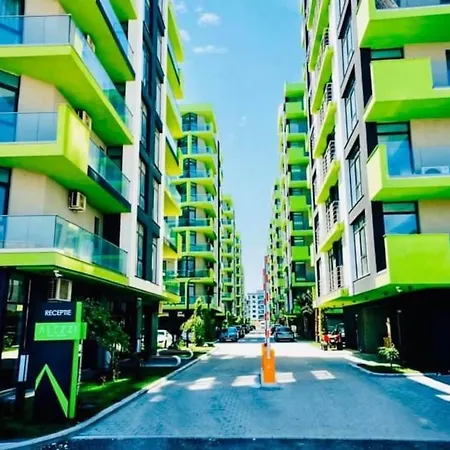 Baby Sea View And Pools Apartment- Mamaia