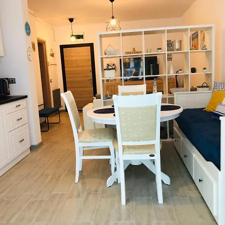 Baby Sea View And Pools Apartment- Mamaia *