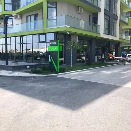 Baby Sea View And Pools Apartment- Mamaia *