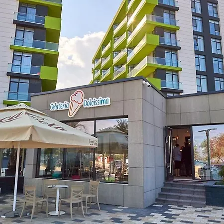 Baby Sea View And Pools Apartment- Mamaia 公寓 那沃达利