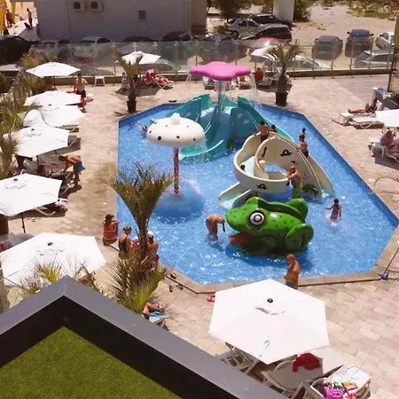 Baby Sea View And Pools Apartment- Mamaia *