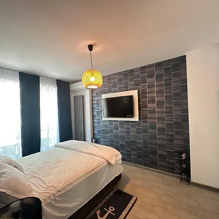 Baby Sea View And Pools Apartment- Mamaia * Năvodari