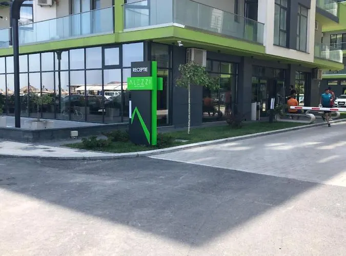 Baby Sea View And Pools Apartment- Mamaia *