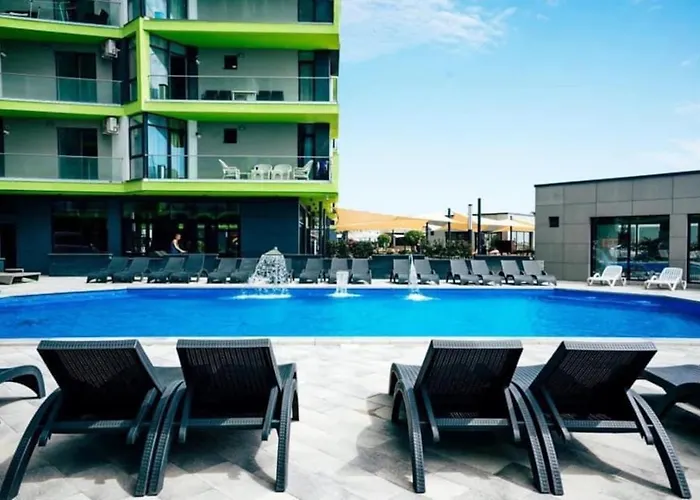 Baby Sea View And Pools Apartment- Mamaia *